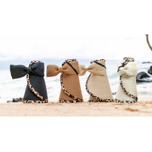 Load image into Gallery viewer, Leo