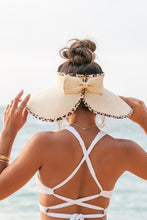 Load image into Gallery viewer, Leo