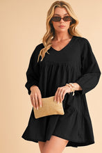 Load image into Gallery viewer, Daphne