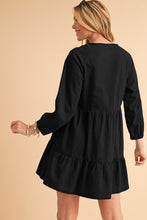 Load image into Gallery viewer, Daphne