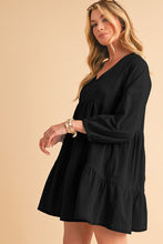 Load image into Gallery viewer, Daphne