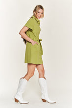 Load image into Gallery viewer, Sirena
