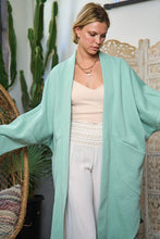 Load image into Gallery viewer, Plus Viviany
