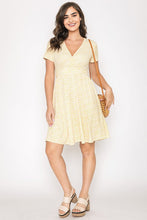 Load image into Gallery viewer, Liza
