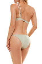 Load image into Gallery viewer, Magens
