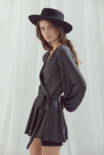 Load image into Gallery viewer, Plus Mecca
