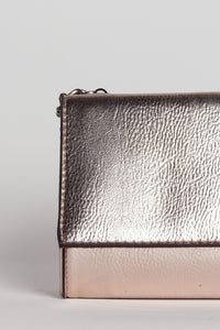 METALLIC
