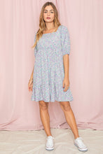 Load image into Gallery viewer, Plus Ditsy Floral
