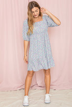 Load image into Gallery viewer, Plus Ditsy Floral
