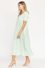 Load image into Gallery viewer, Empire Floral
