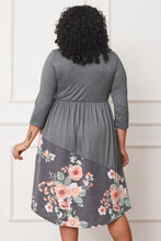 Load image into Gallery viewer, Plus Kassandra
