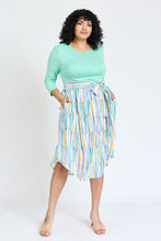 Load image into Gallery viewer, Plus Karla
