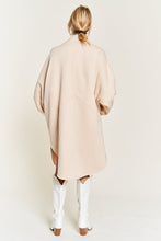 Load image into Gallery viewer, Plus Viviany
