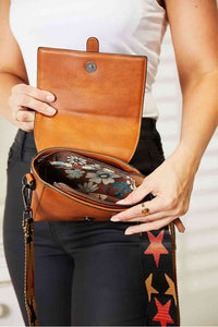 Sammy Crossbody