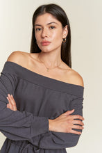 Load image into Gallery viewer, Esmeralda
