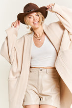 Load image into Gallery viewer, Plus Viviany
