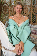 Load image into Gallery viewer, Plus Viviany
